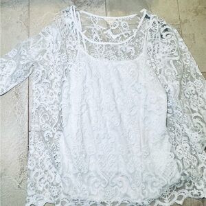 Chic White Lace Women's Blouse